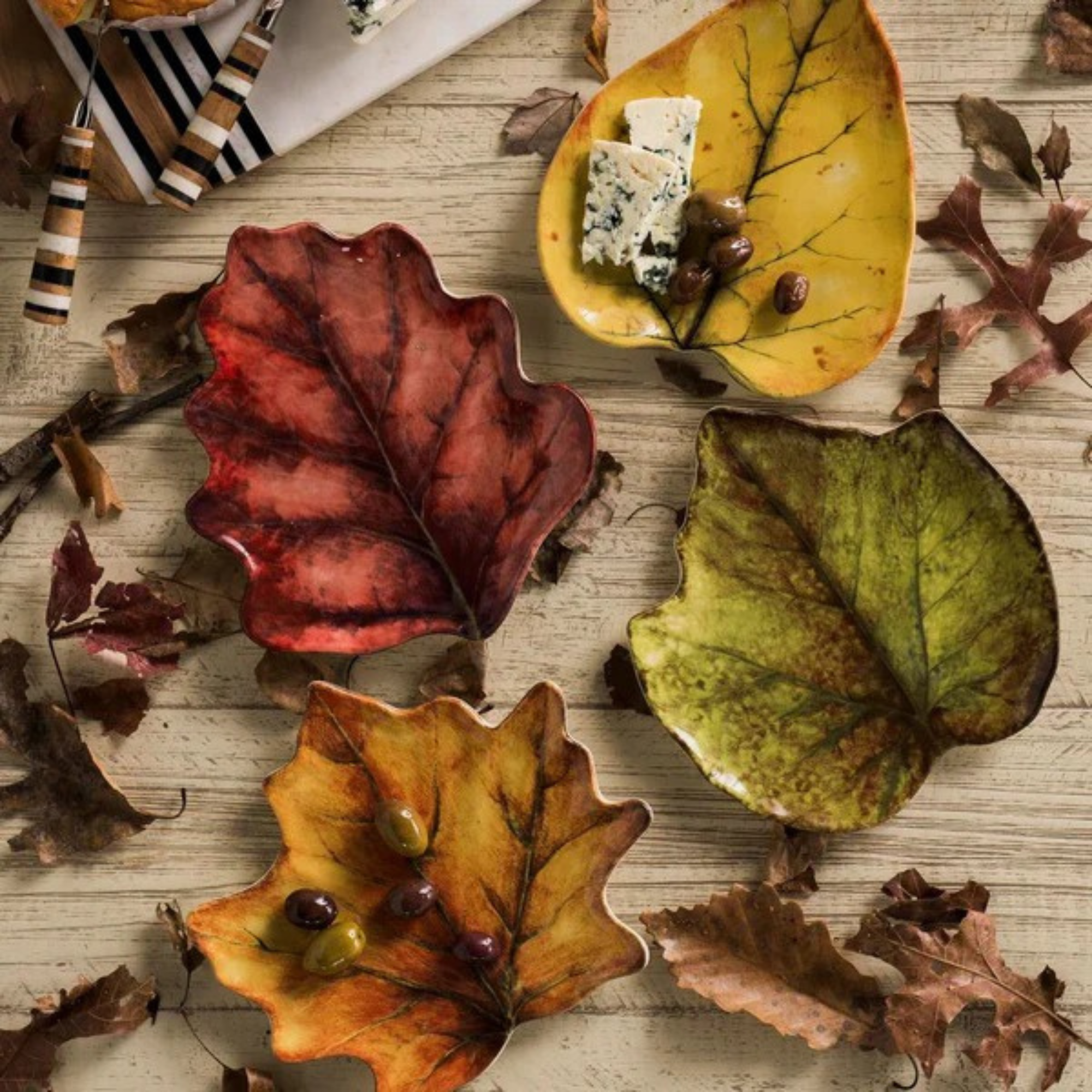 Forest Walk Leaf Plate Assorted - Set of 4
