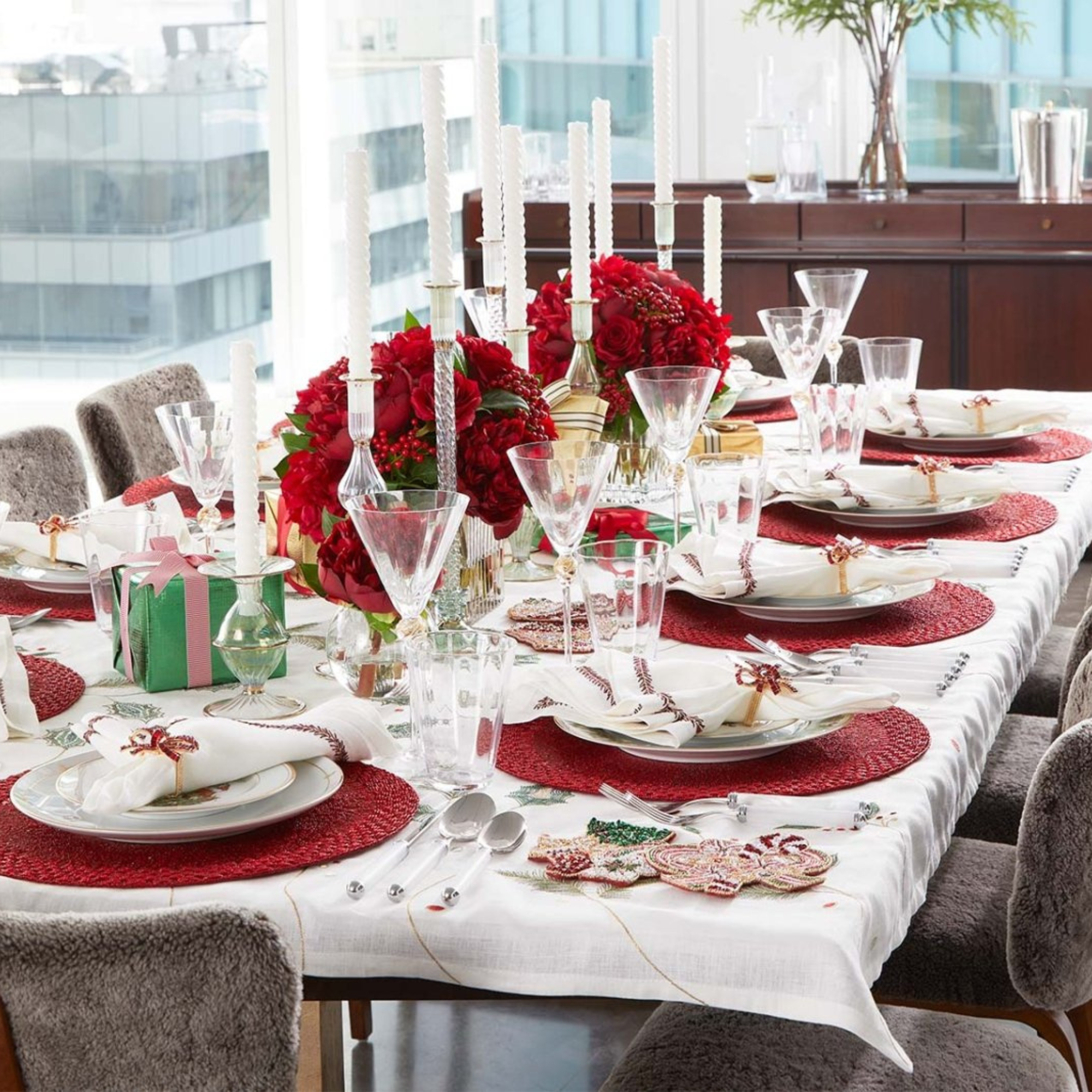 Red Jeweled Napking Ring Bow - Set of 4