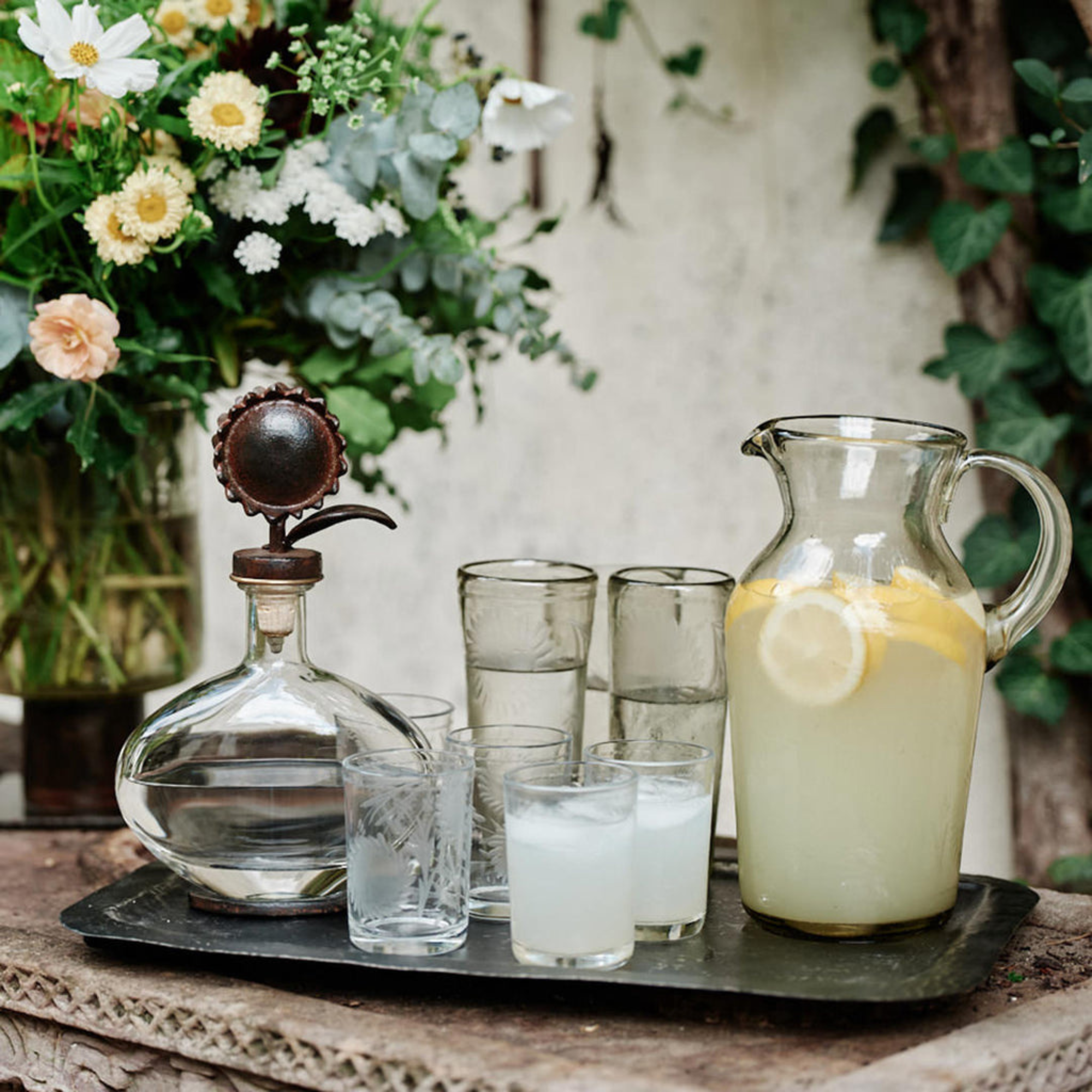 Girasol Decanter with Maria Vaso Set