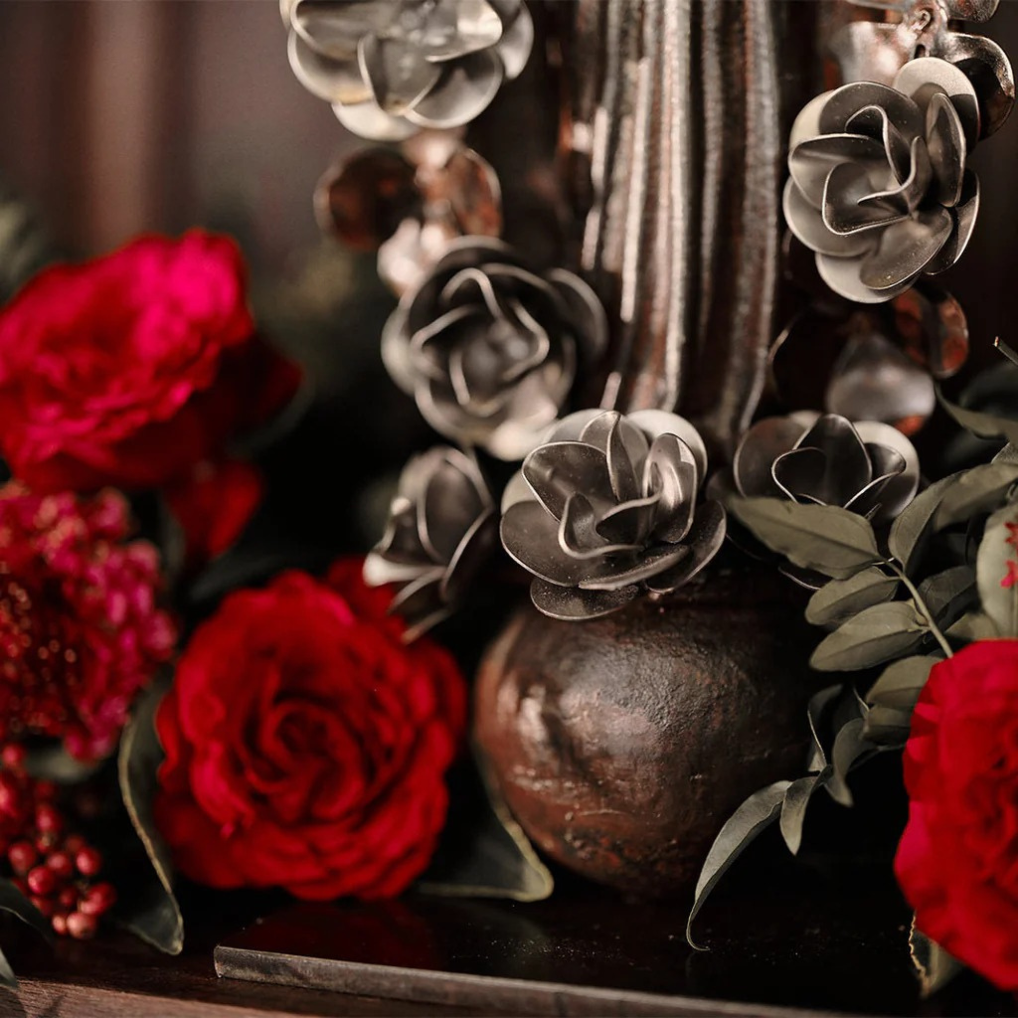 Virgen Con Flores Saint