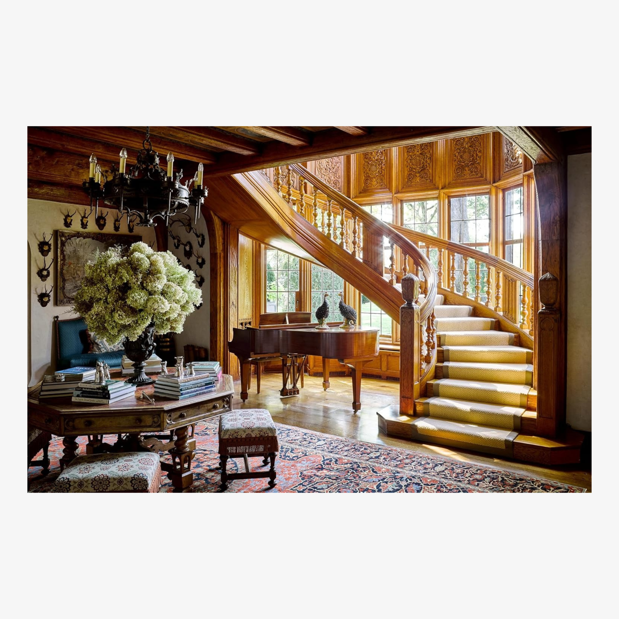 Hilfiger Homes, with a Foreword by Anna Wintour