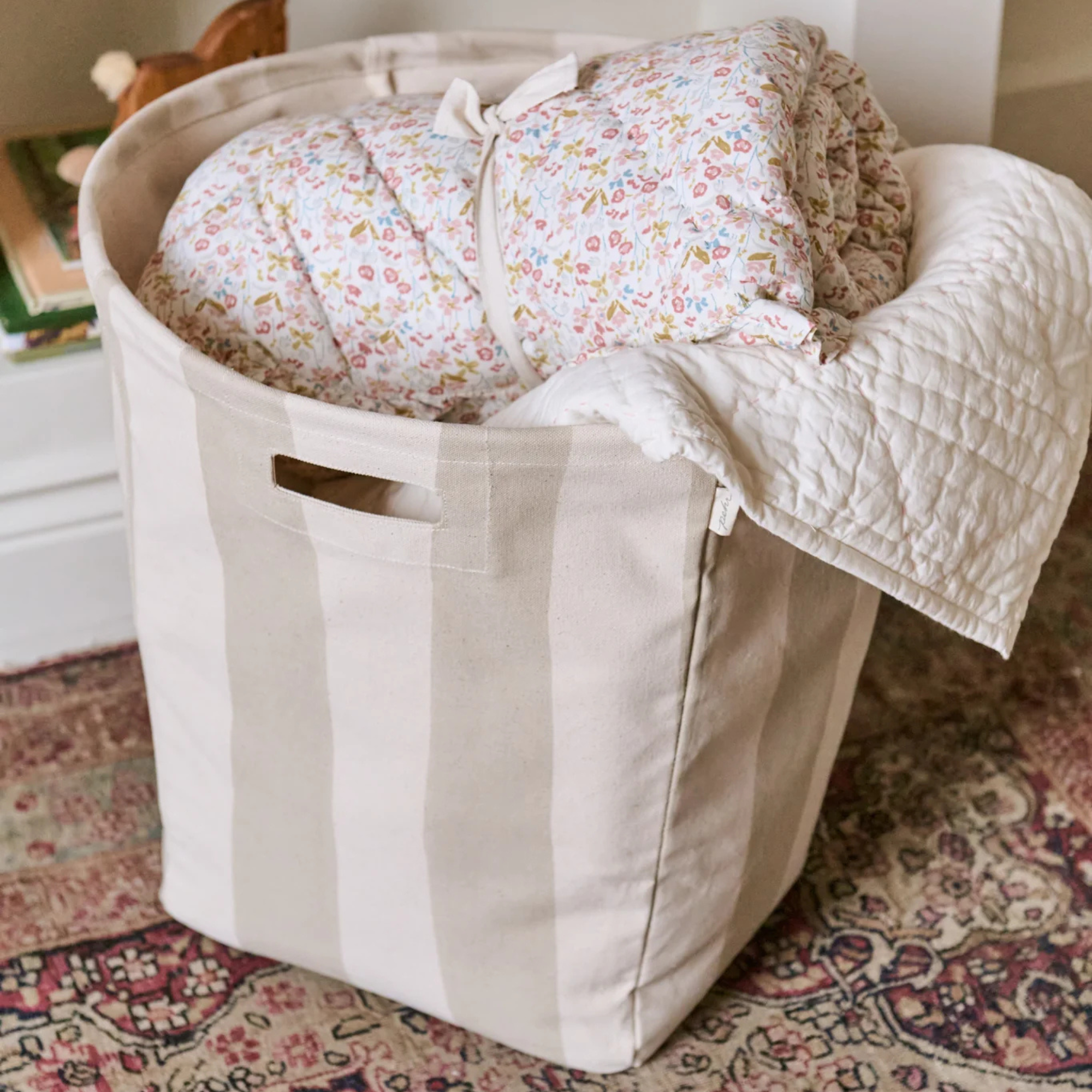 Tapered Hamper