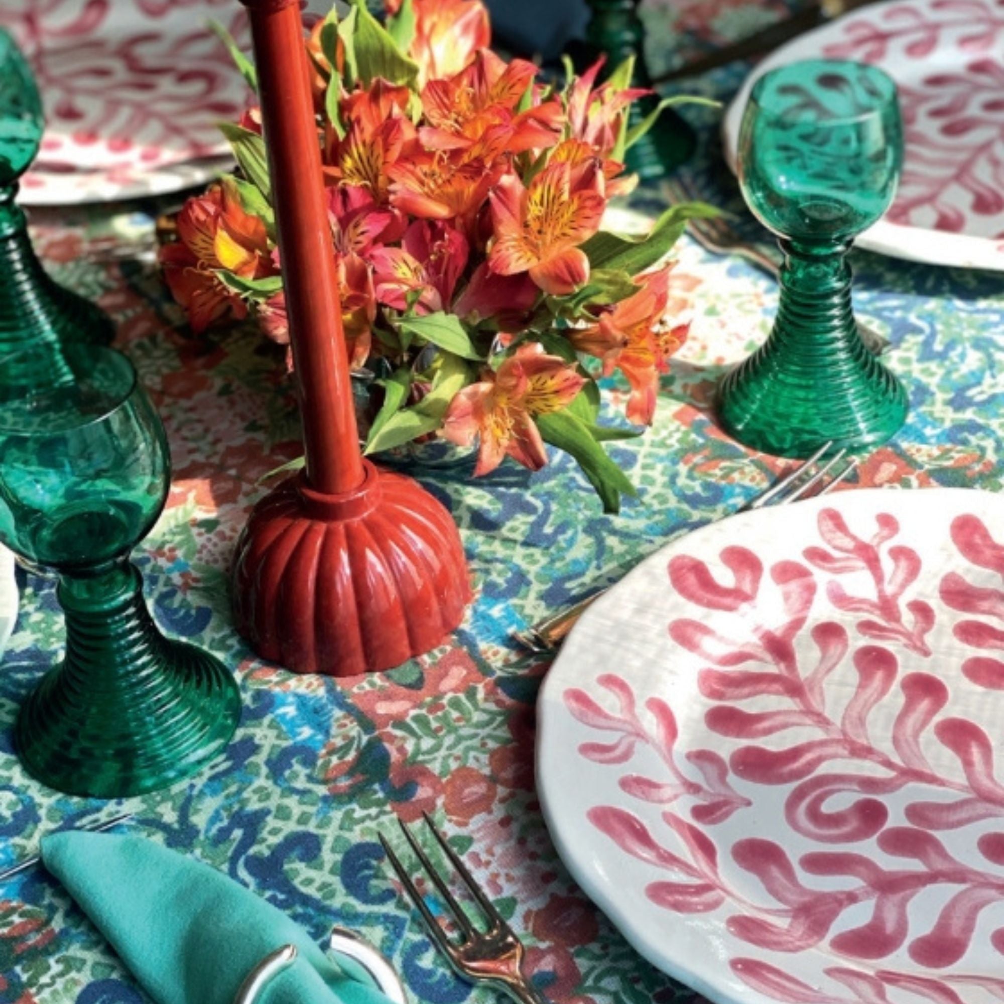 The World at Your Table: Inspiring Tabletop Designs
