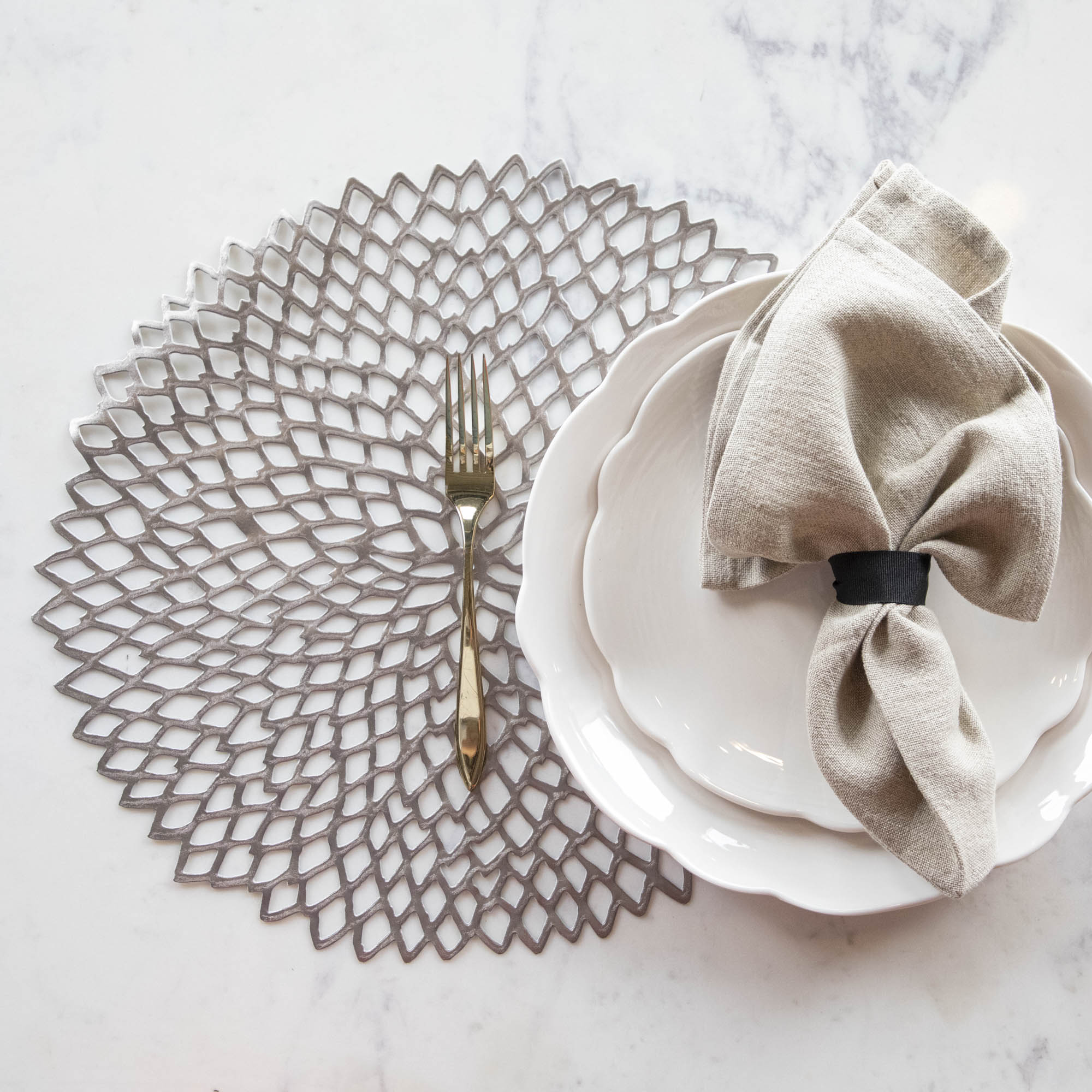 Dahlia Placemat - Gunmetal - Set of 4