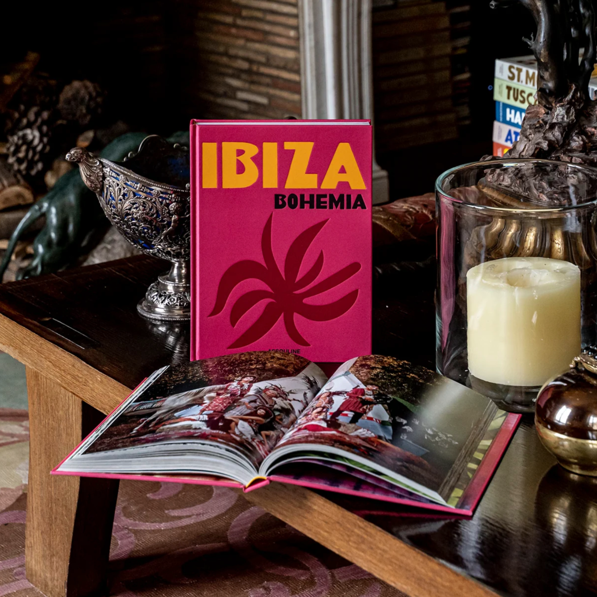Ibiza Bohemia by Renu Kashyap and Maya Boyd | Maison & Tavola