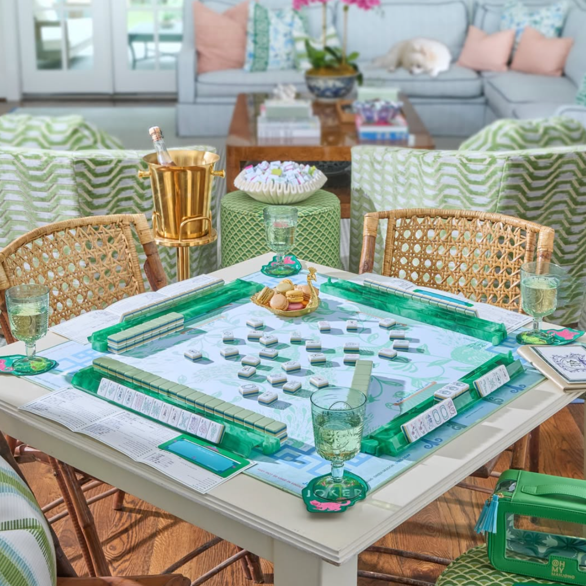 Isla Mahjong Mat in Tube