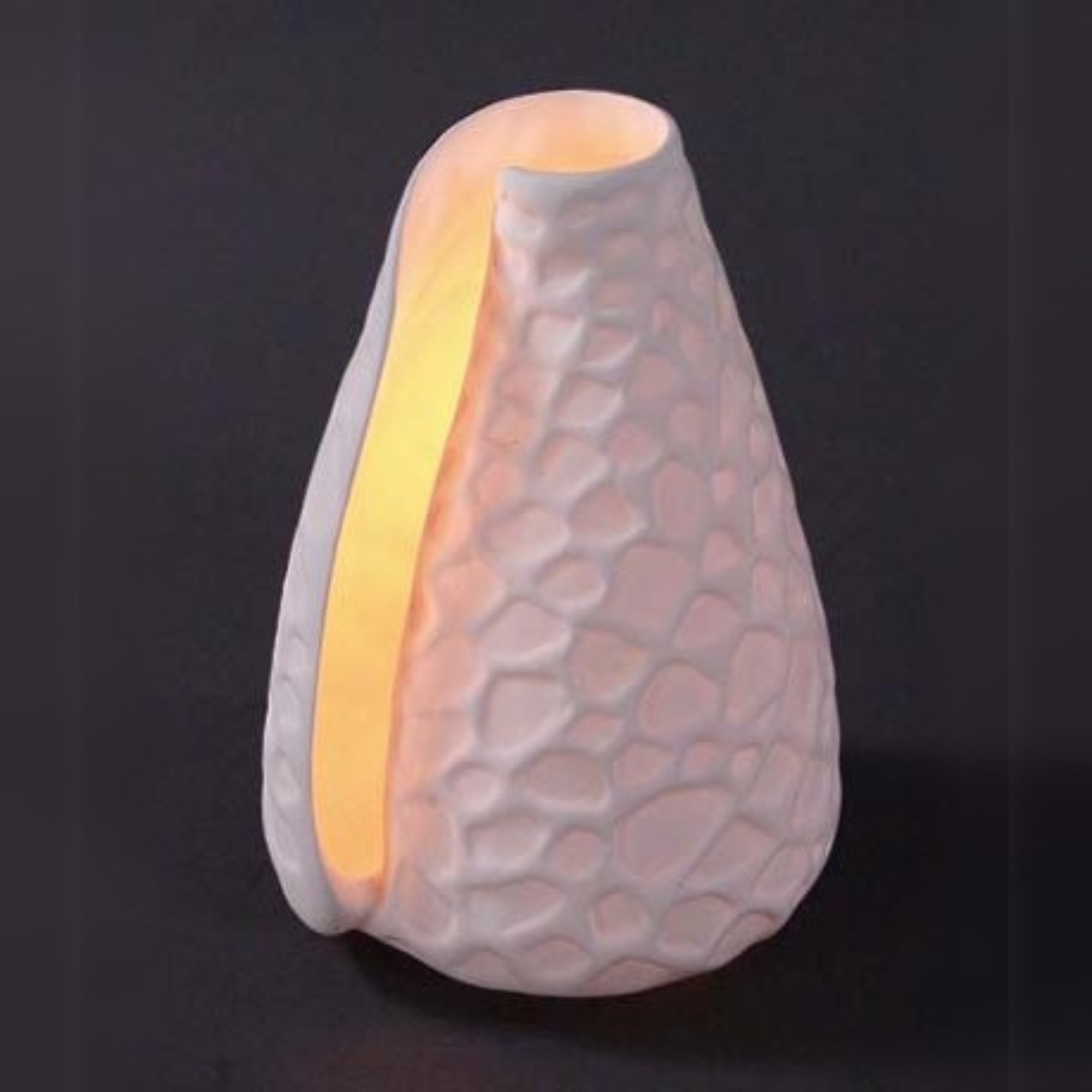 Cone Shell Porcelain Tealight