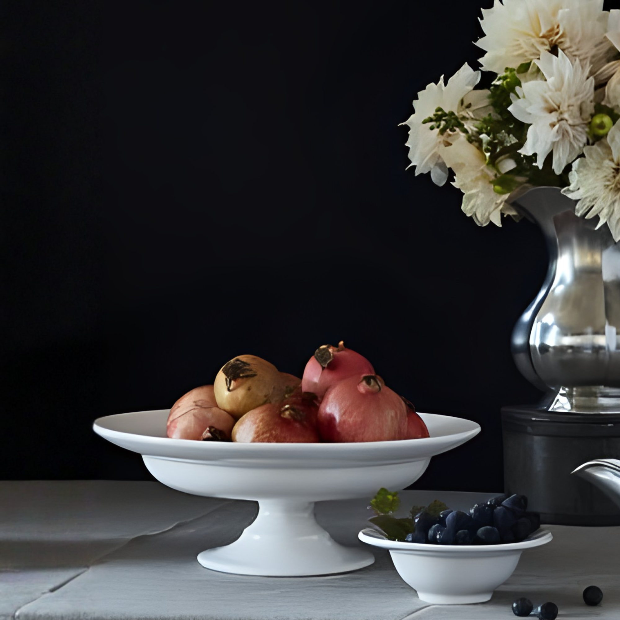 1508 Pedestal Serving Bowl, 13.5" D.