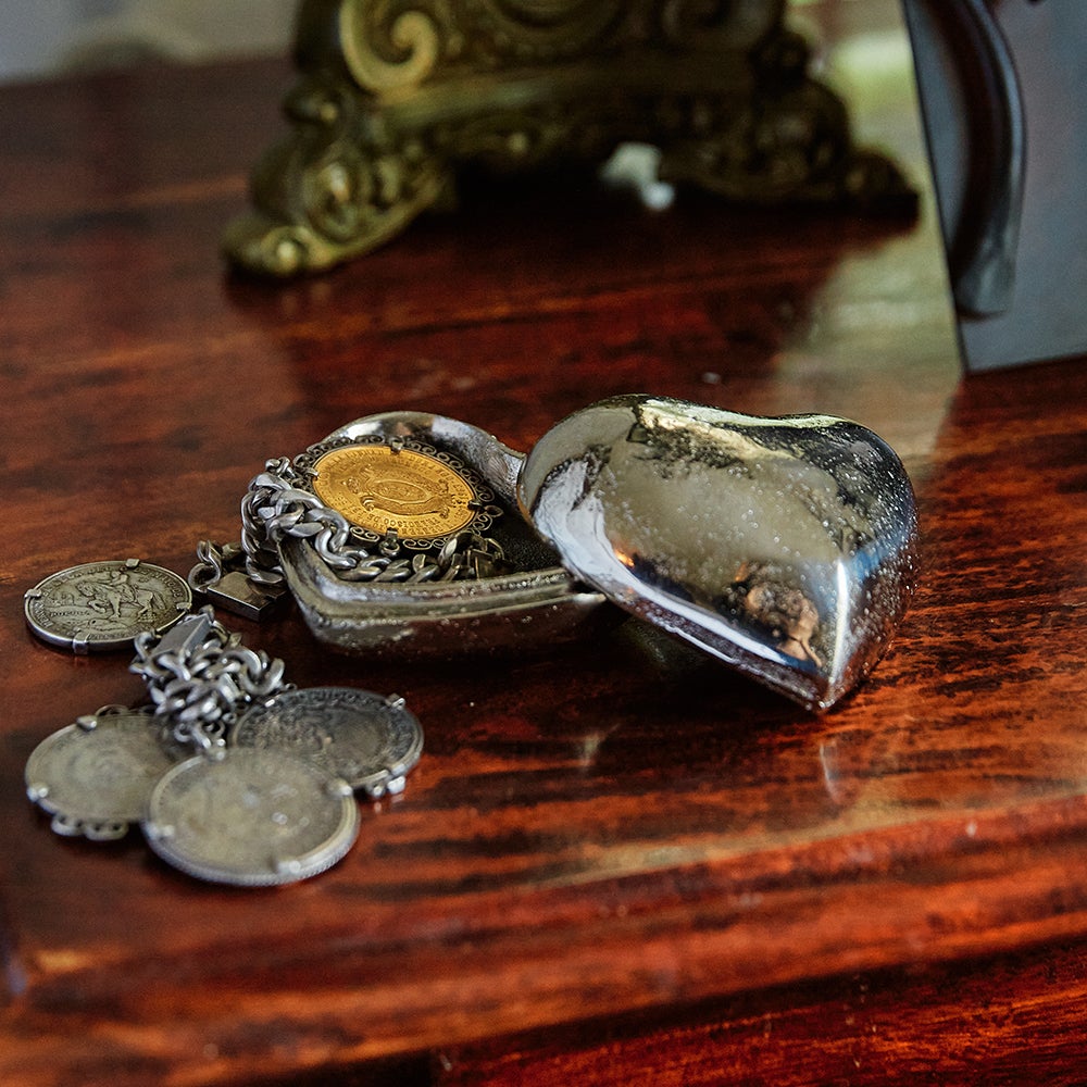 Platinum Corazon Heart Box