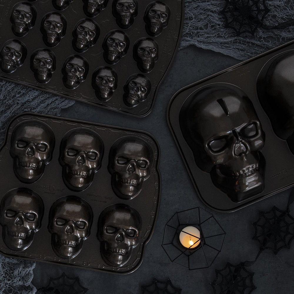 Haunted Skull Cake Pan