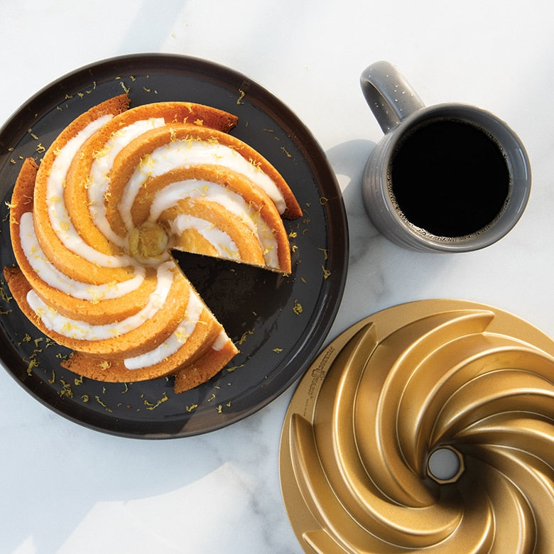 6 Cup Heritage Bundt Pan