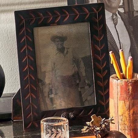 Laurel Frame, 5" x 7"