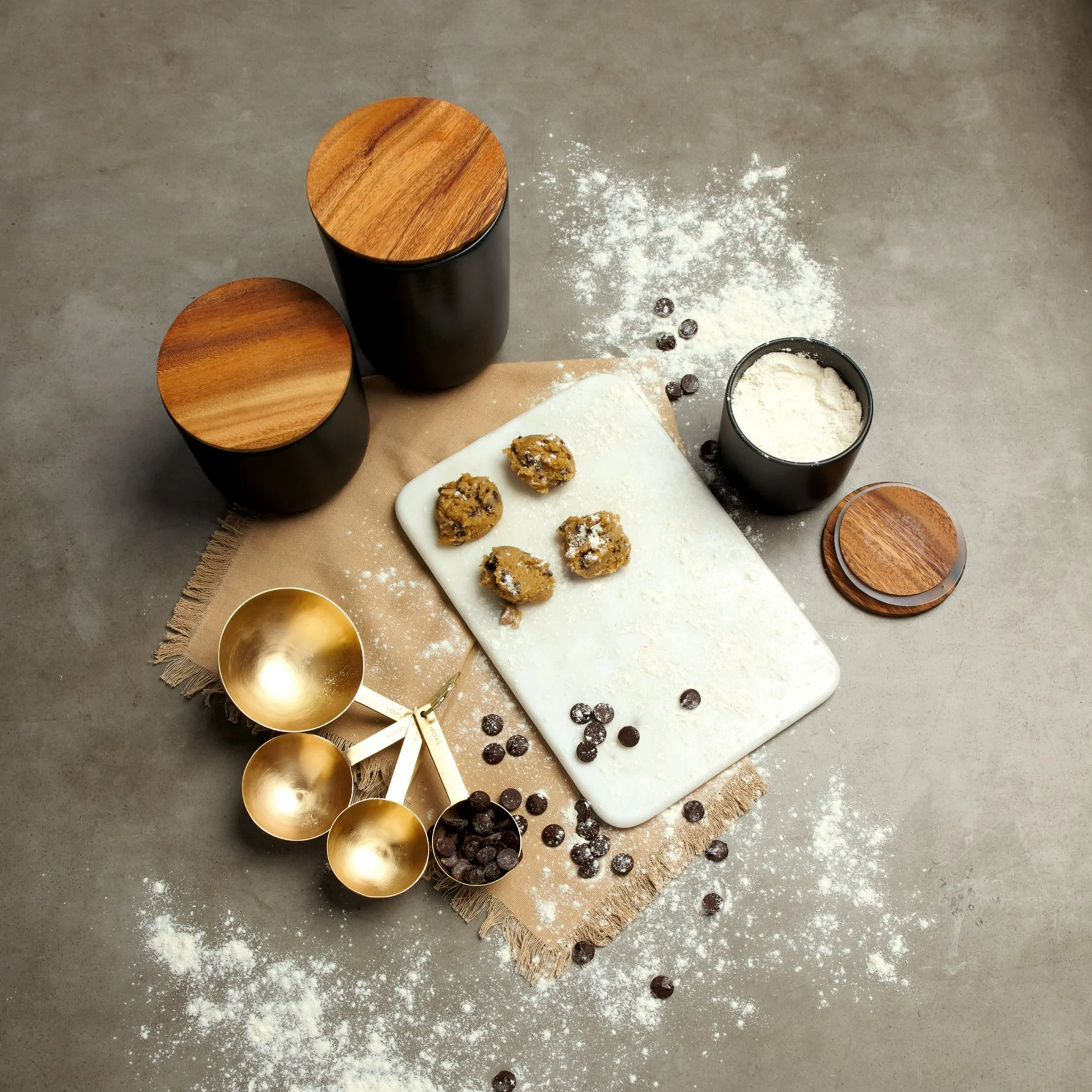 White Stoneware Container with Acacia Lid
