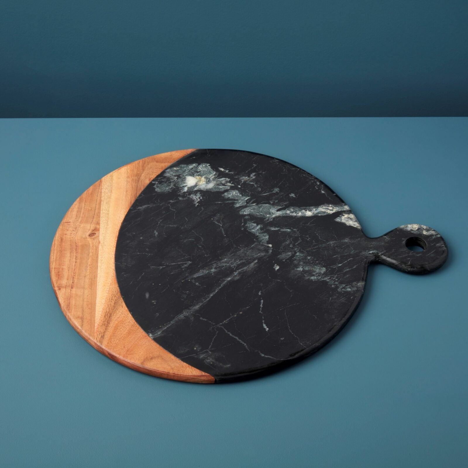 Marine Black Marble & Acacia Oversized Round Board with Handle