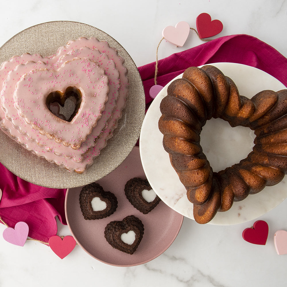 Tiered Heart Cakelet Pan