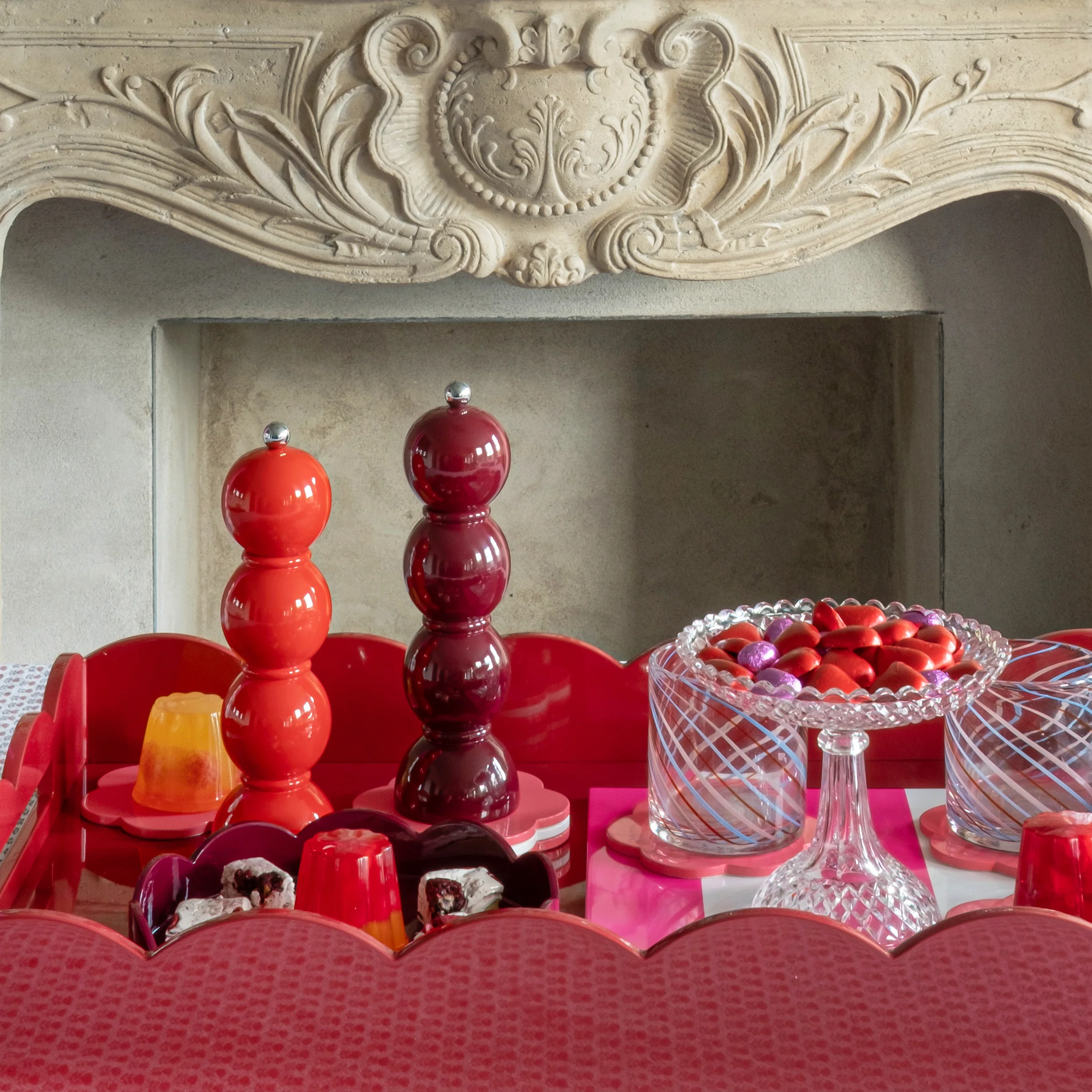 Lacquer Bobbin Salt Or Pepper Mill Grinder