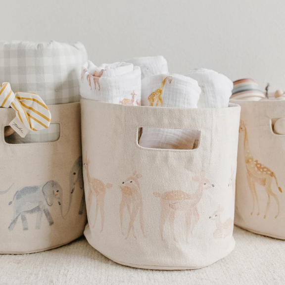 9" Animal Printed Pint