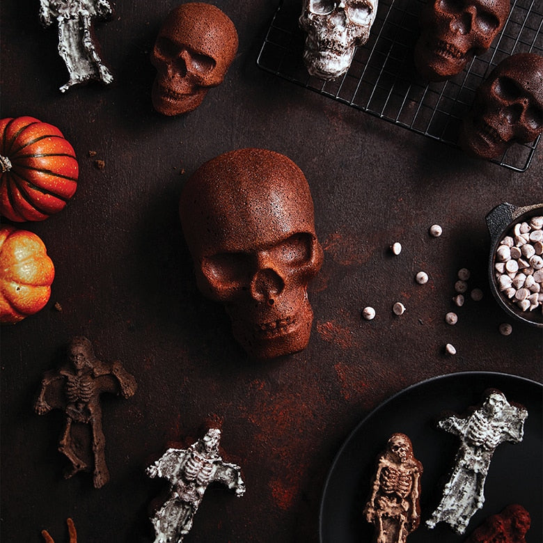 Haunted Skull Cake Pan