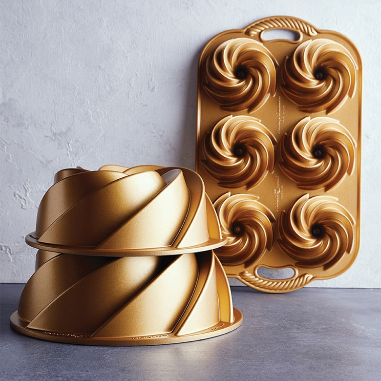 Heritage Bundtlette Pan - Premier Gold Collection