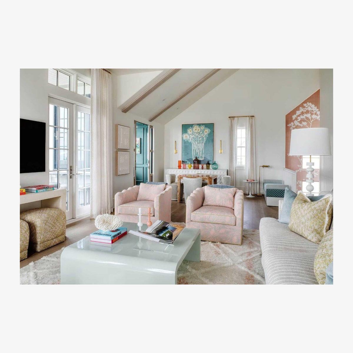 Coastal Villas: Luxury Living on the Gulf Coast