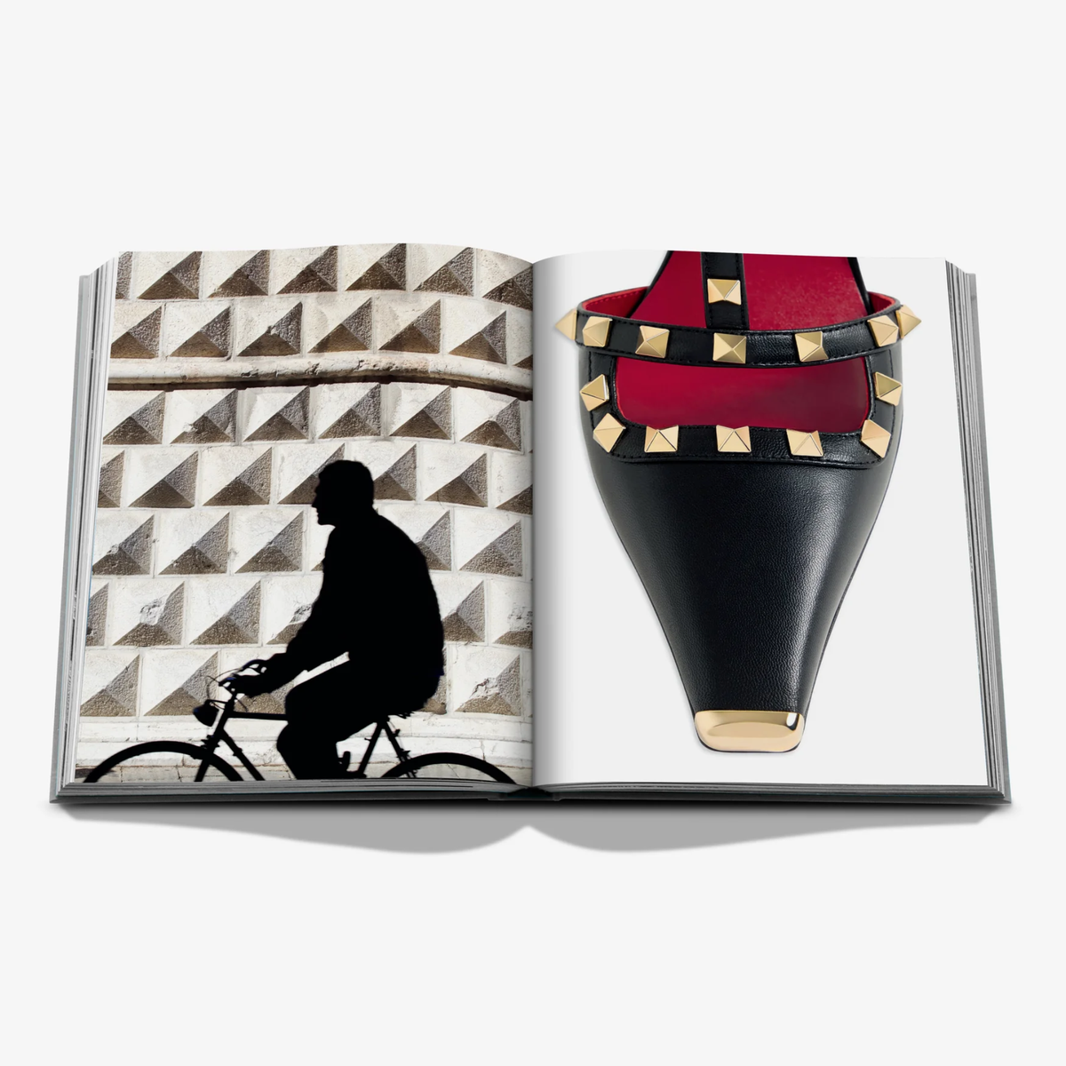 Fashionphile: The Book of Iconic Shoes