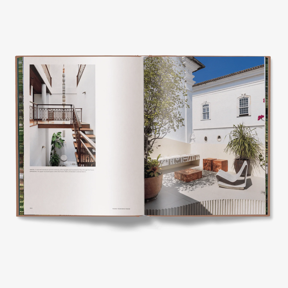 Brazil Living: The Residences and Interiors of New Tropicalism
