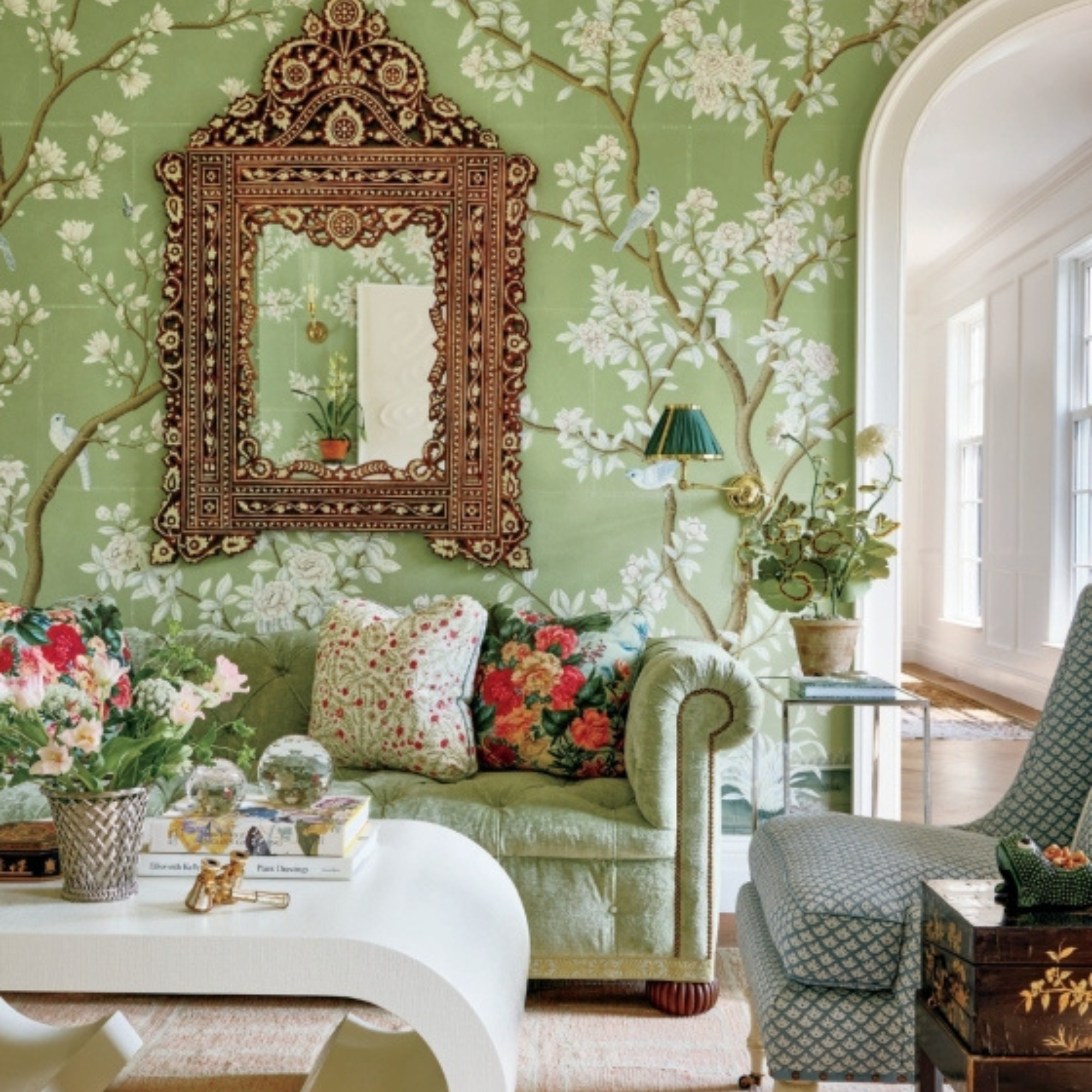 The Art of Gracie: Handpainted Wallpapers, Timeless Rooms