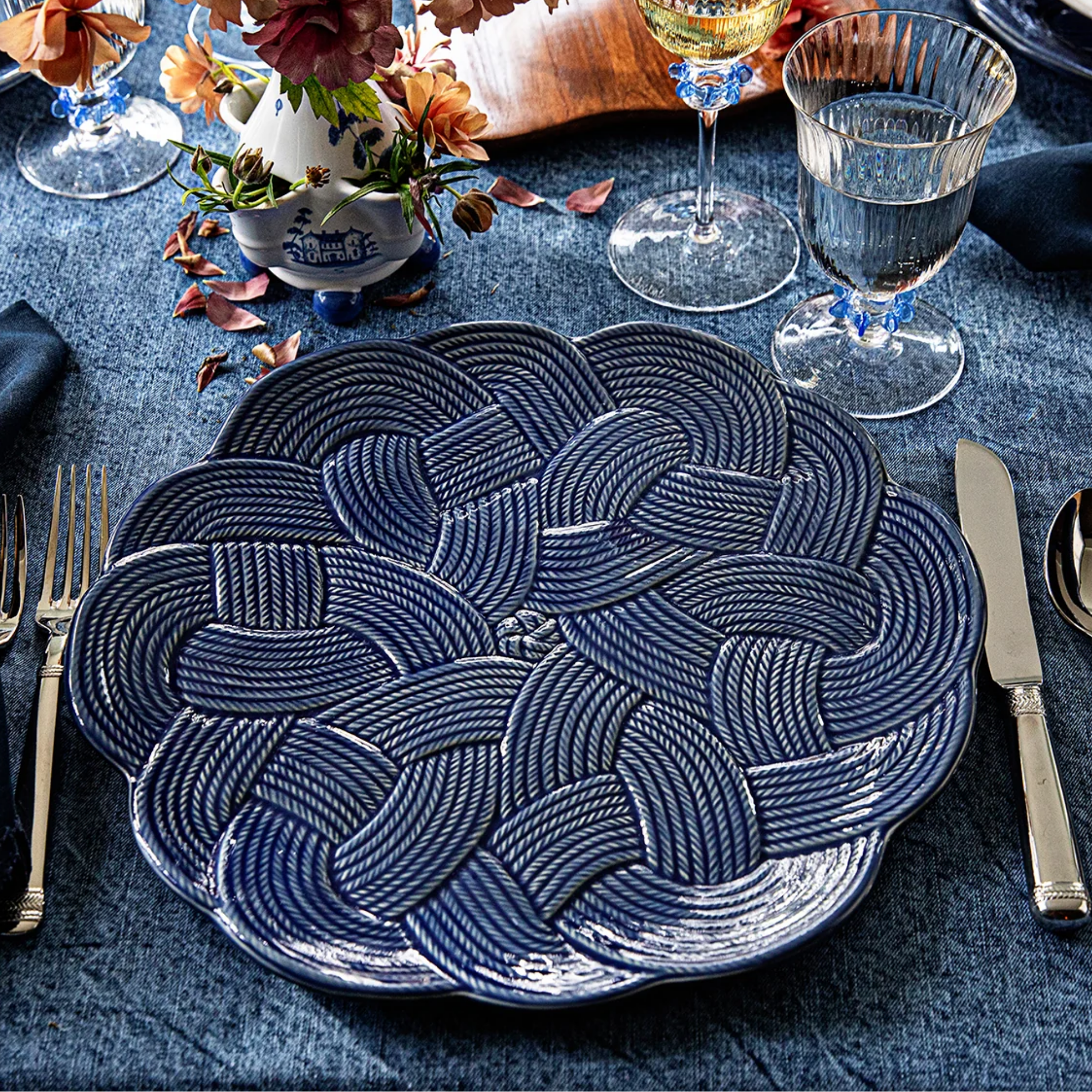 Le Panier Mystic Knot Charger - Set of 4