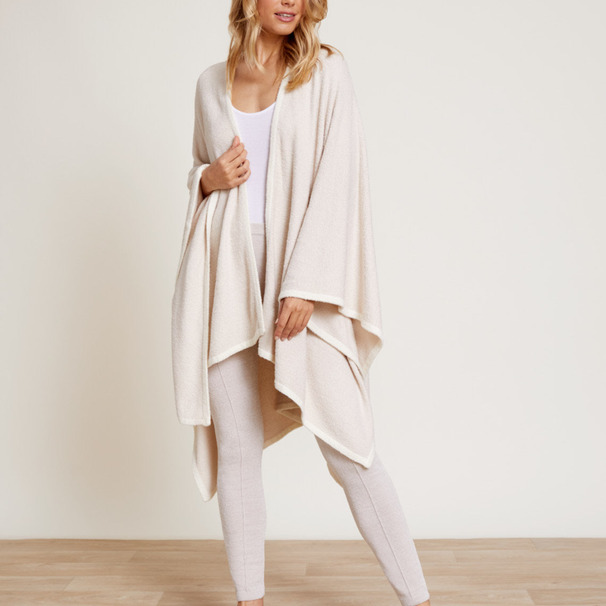 Barefoot Dreams CozyChic Lite Bordered Wrap