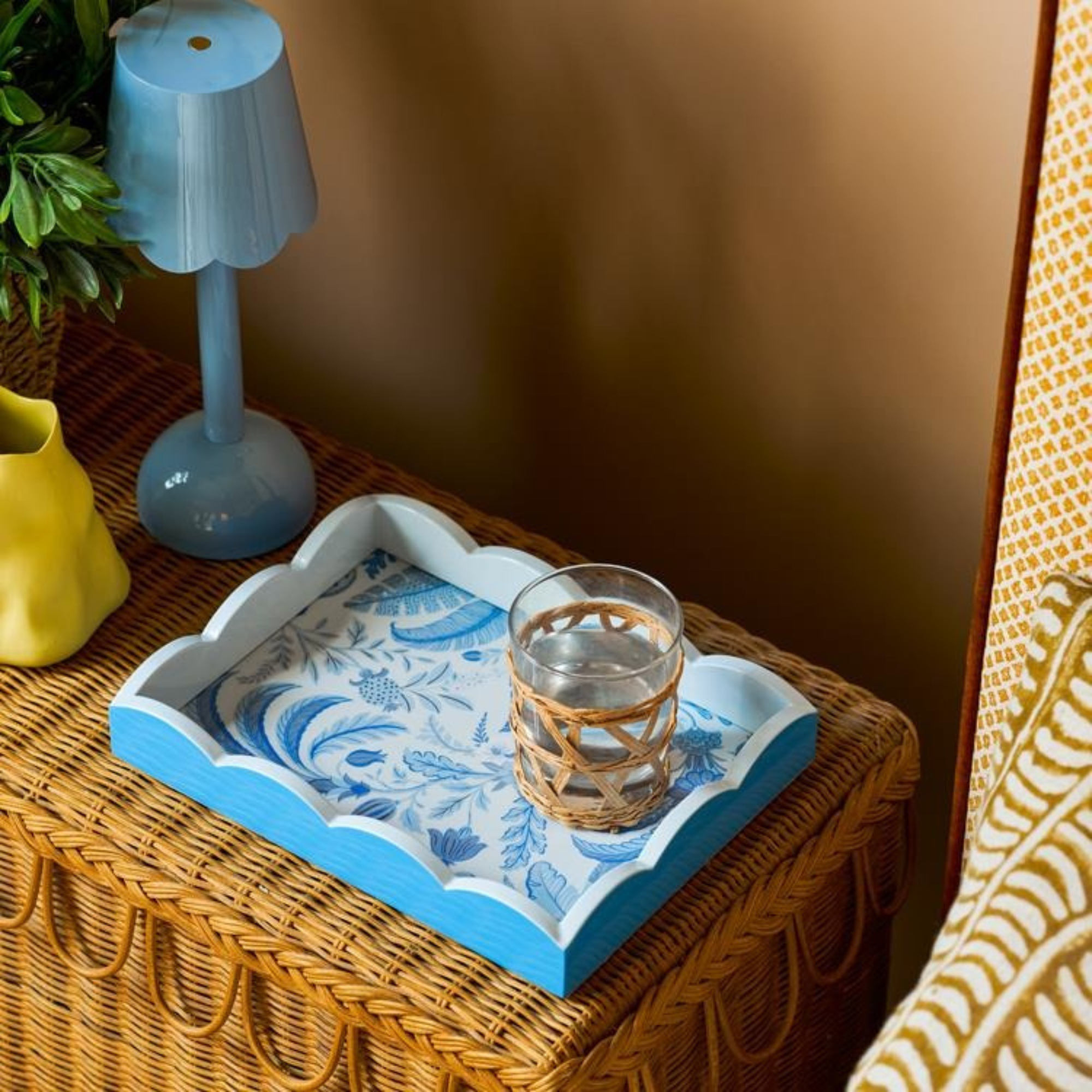 Palm Beach Lacquered Scallop Small Tray