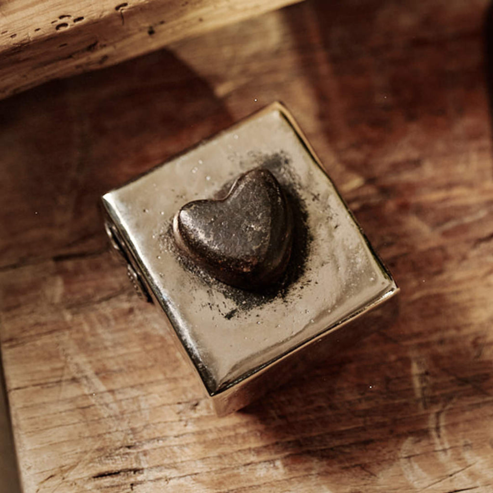 El Corazon Heart Box Nickel Plated Iron Box