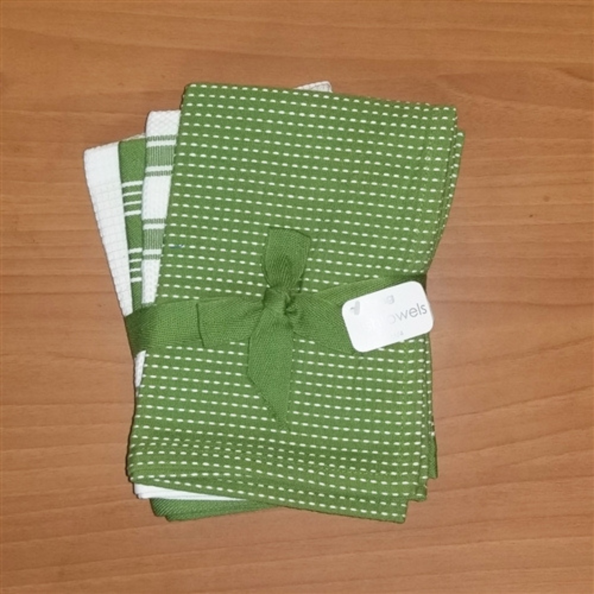 Green Basic Dish Towels (Set of 4)