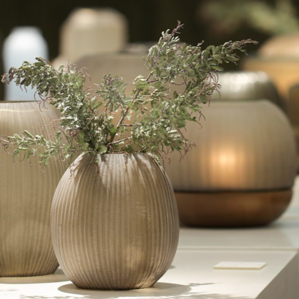 Nagaa Vase - Smokegrey | Maison & Tavola
