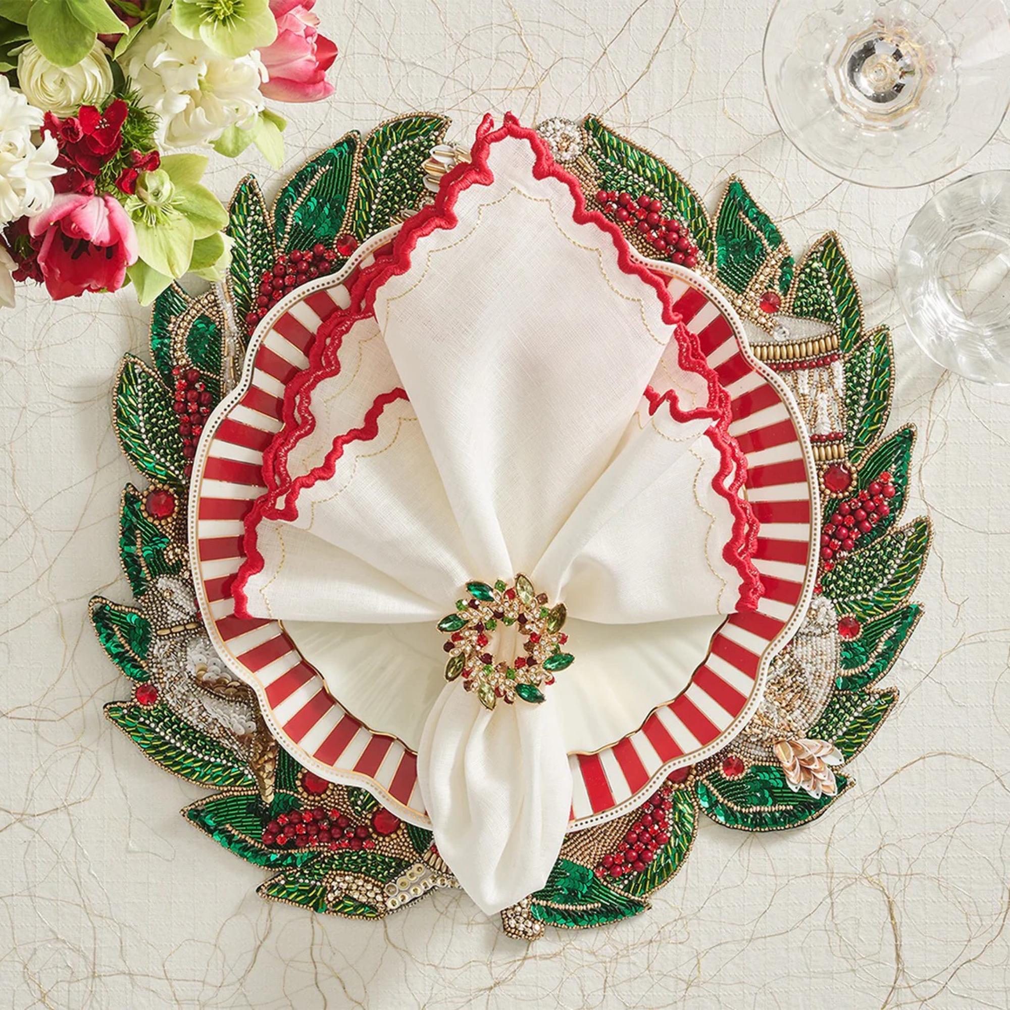 Arches Napkin in White, Red & Gold - Set of 4