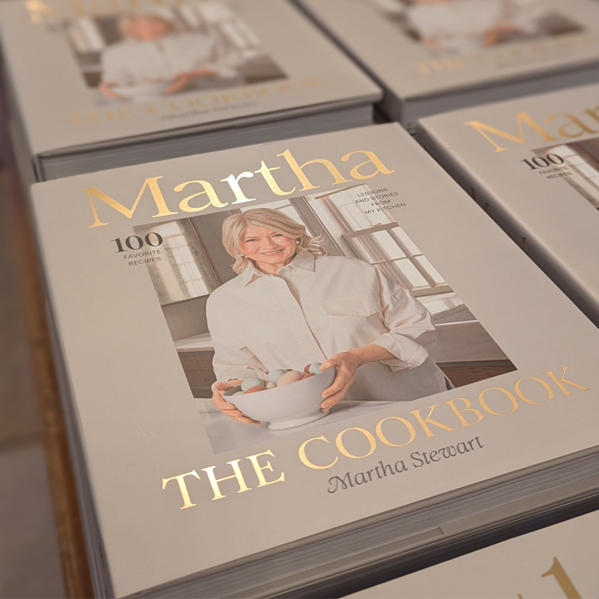 Martha: The Cookbook: 100 Favorite Recipes, with Lessons and Stories