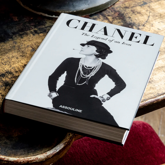 Chanel: The Legend of an Icon, Classic Edition