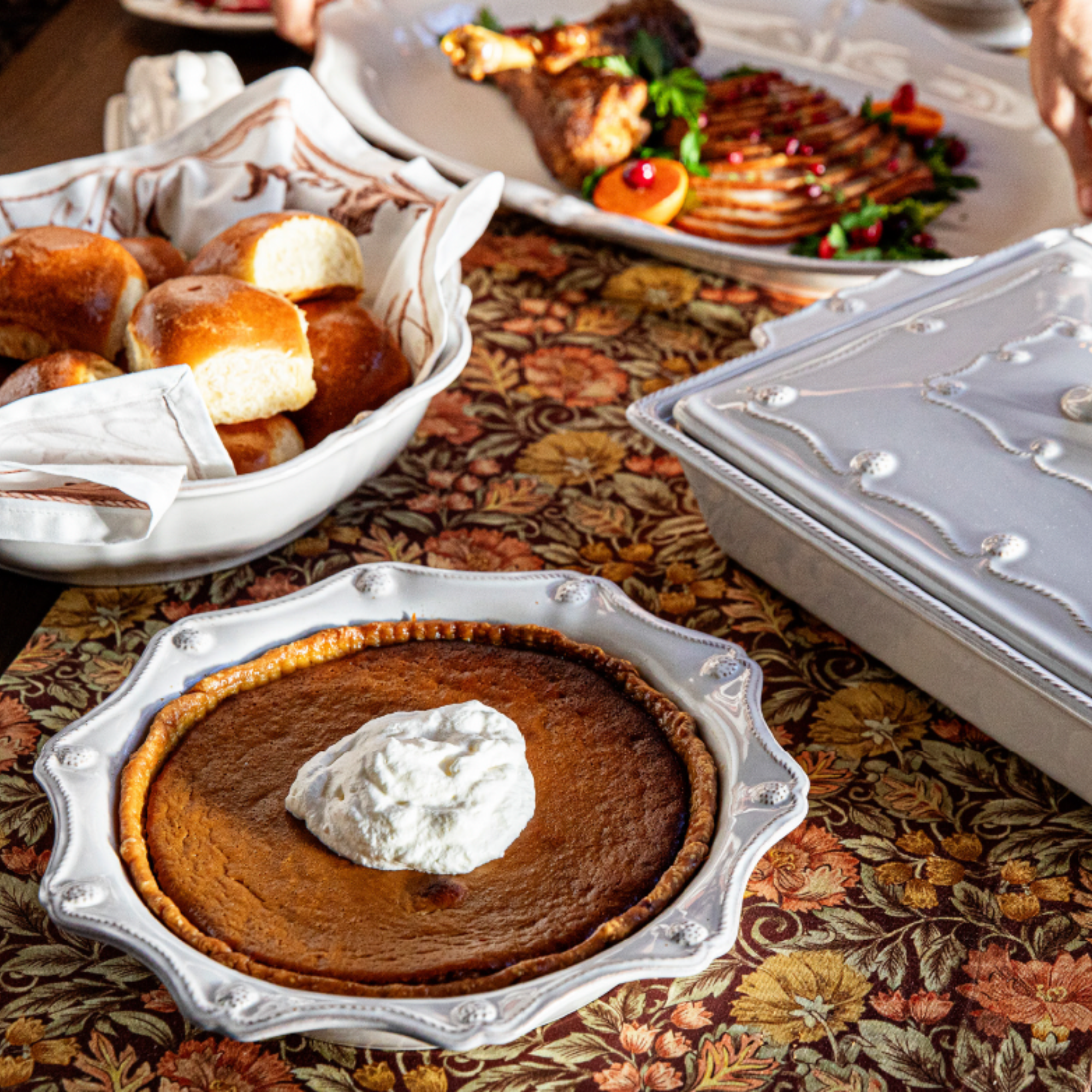 Willa 18"x90" Table Runner - Amber