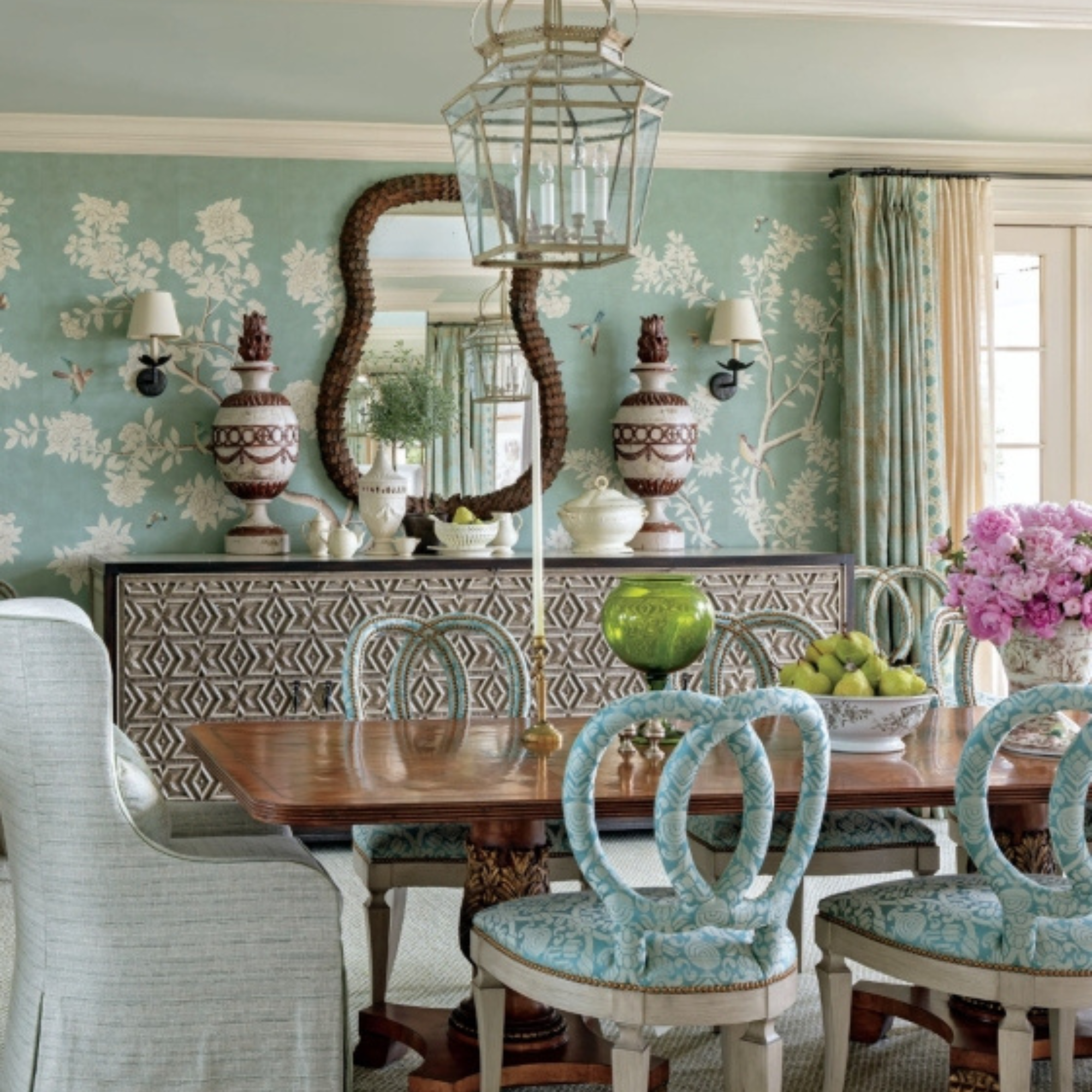 The Art of Gracie: Handpainted Wallpapers, Timeless Rooms