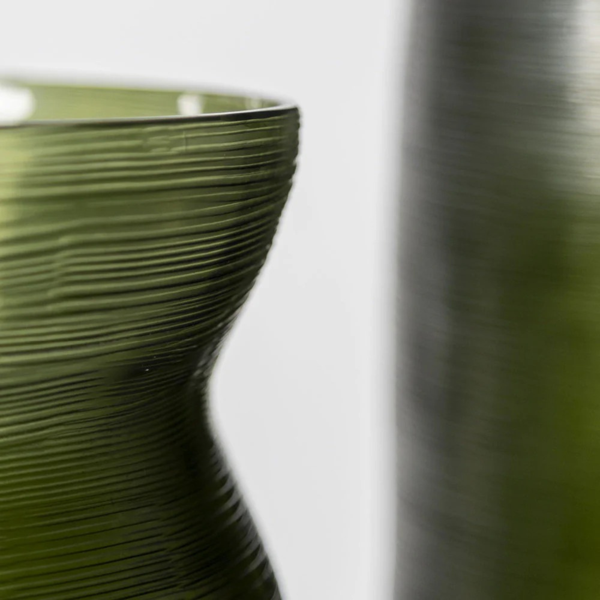 Mathura Vase - Black Steelgrey