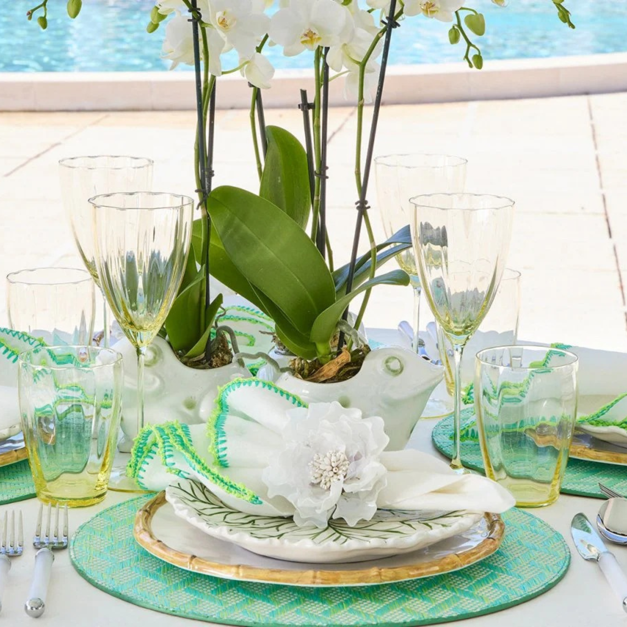 Gardenia Napkin Ring In White - Set of 4