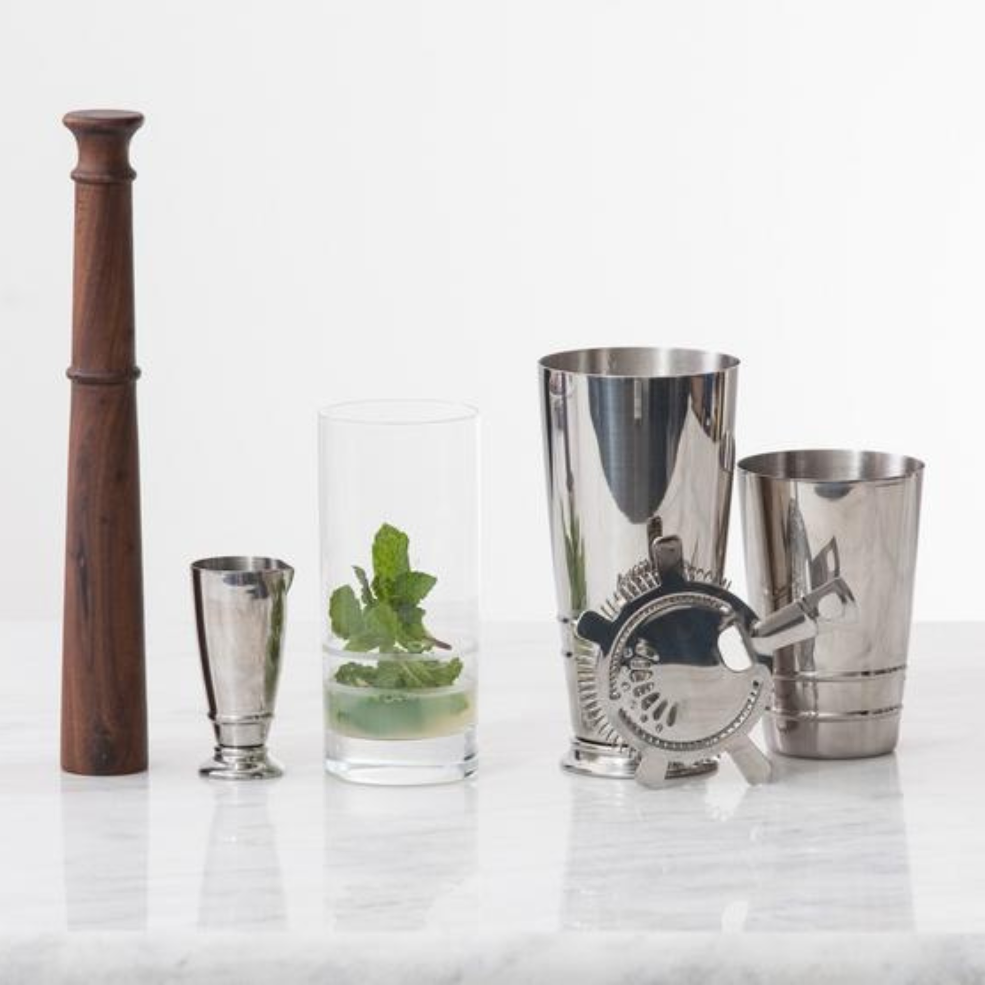 The Signature Collection Shaker Set