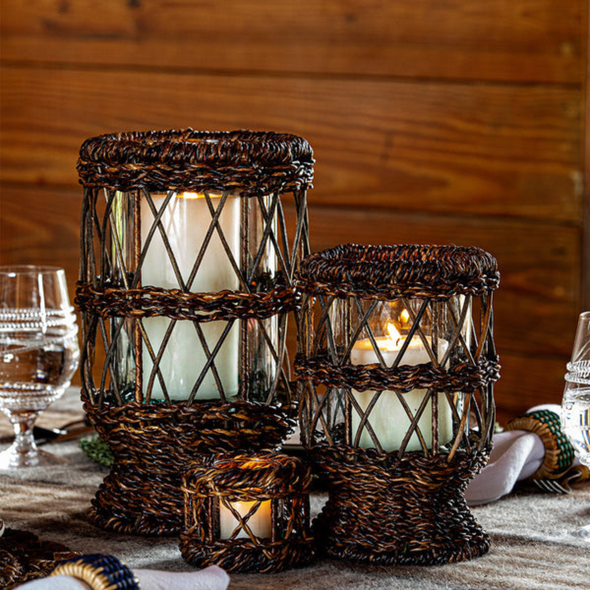 Devon Willow 12" Hurricane