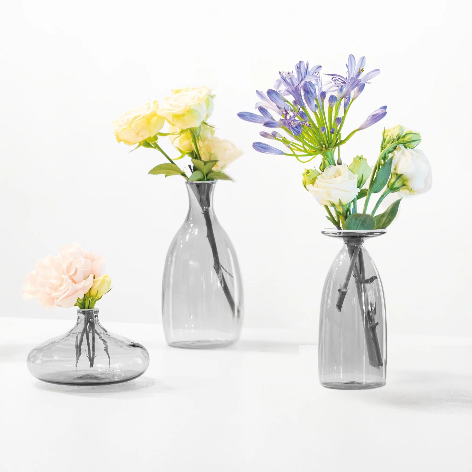 Un Fiore Vases Trio in Gray