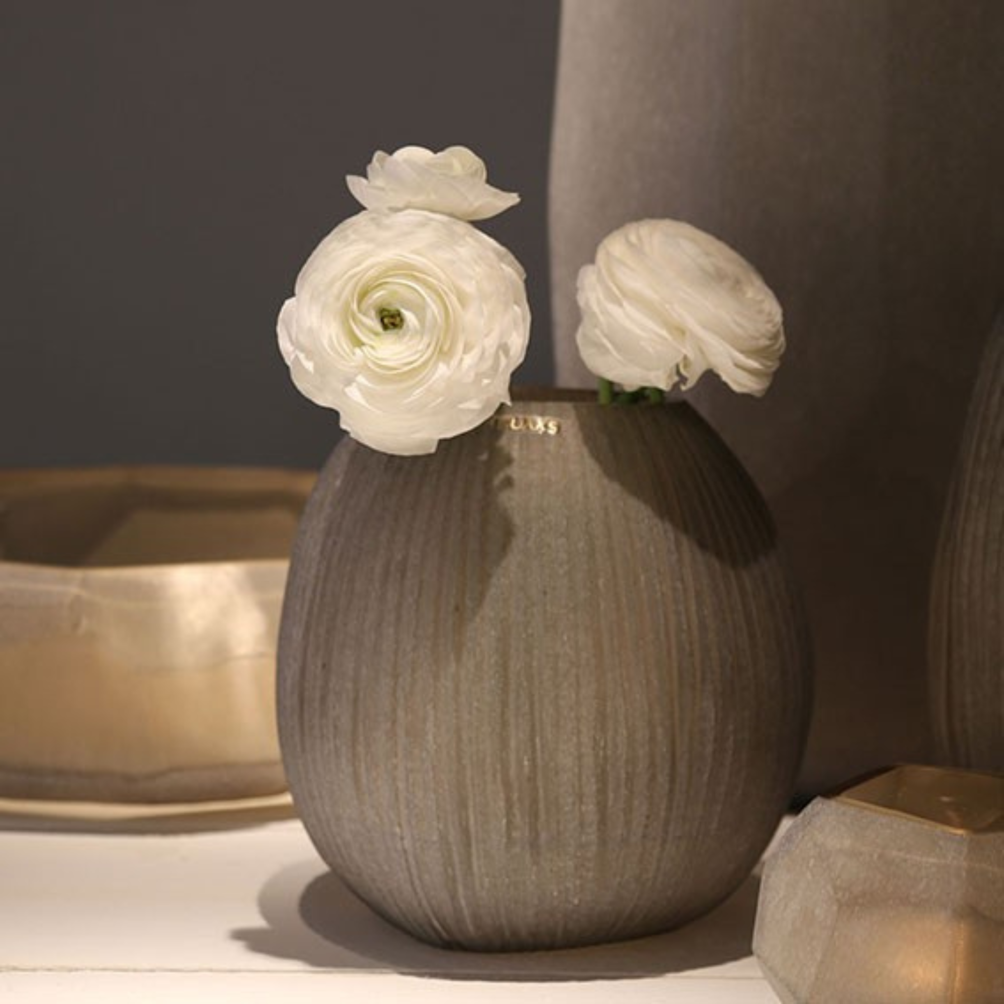 Nagaa Vase - Smokegrey