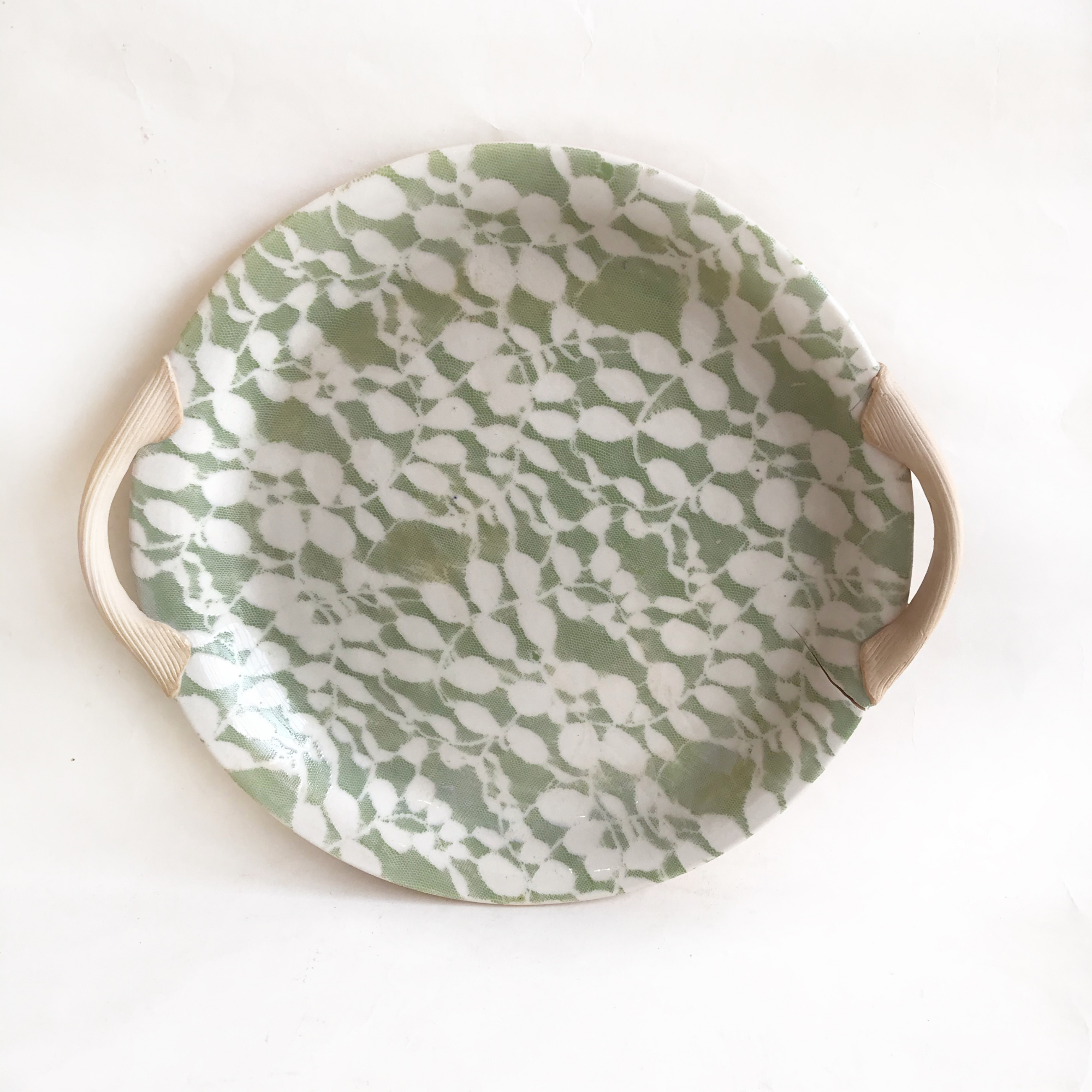 Round Platter With Handles