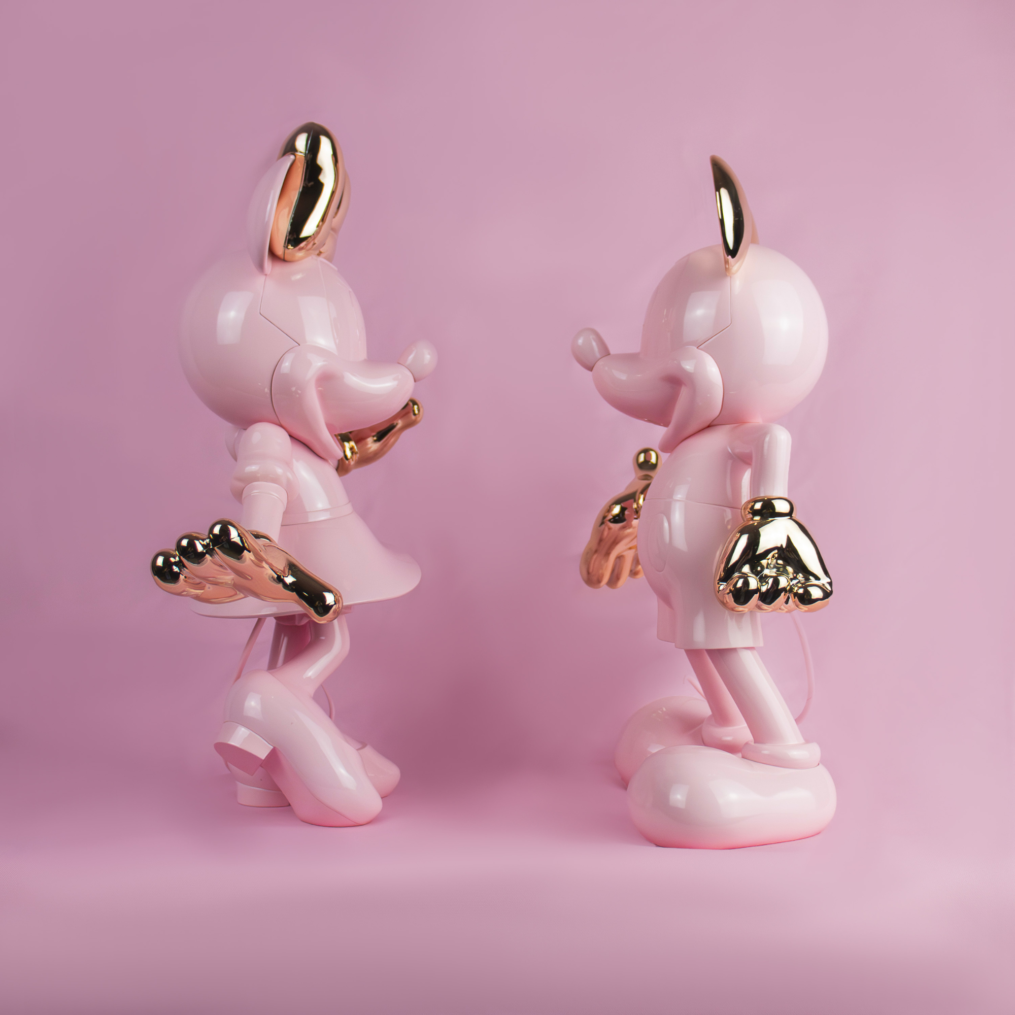 Mickey Welcome in Pink and Rose Gold