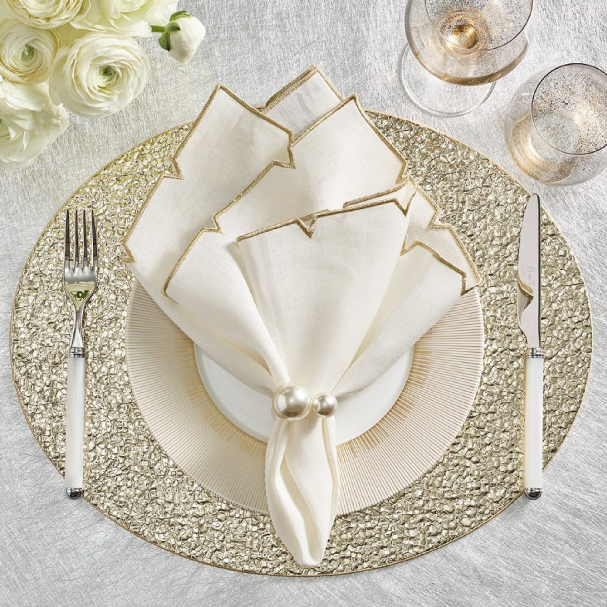 Pearl Napkin Ring in Ivory & Gold - Set of 4