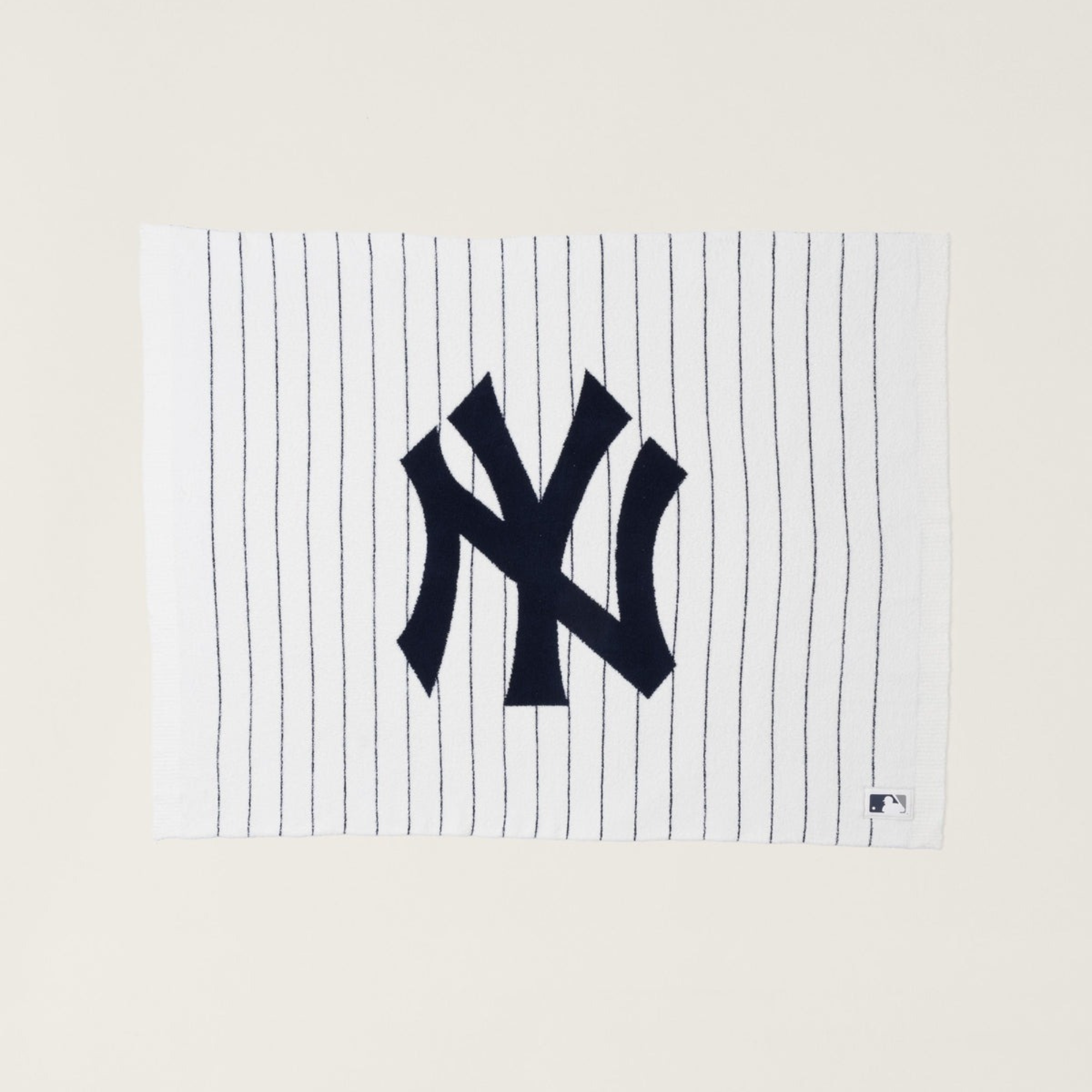 CozyChic New York Yankees Throw