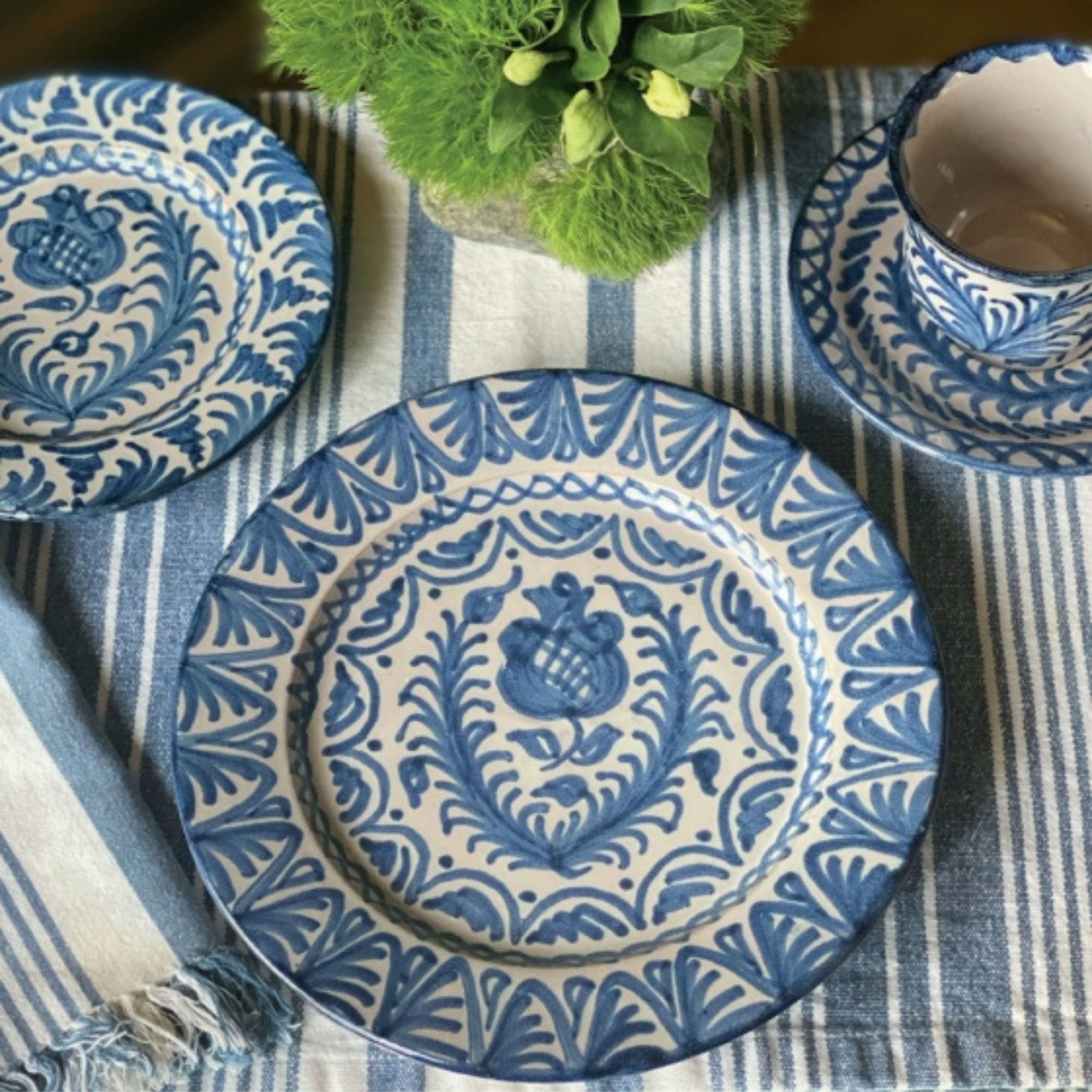 The World at Your Table: Inspiring Tabletop Designs