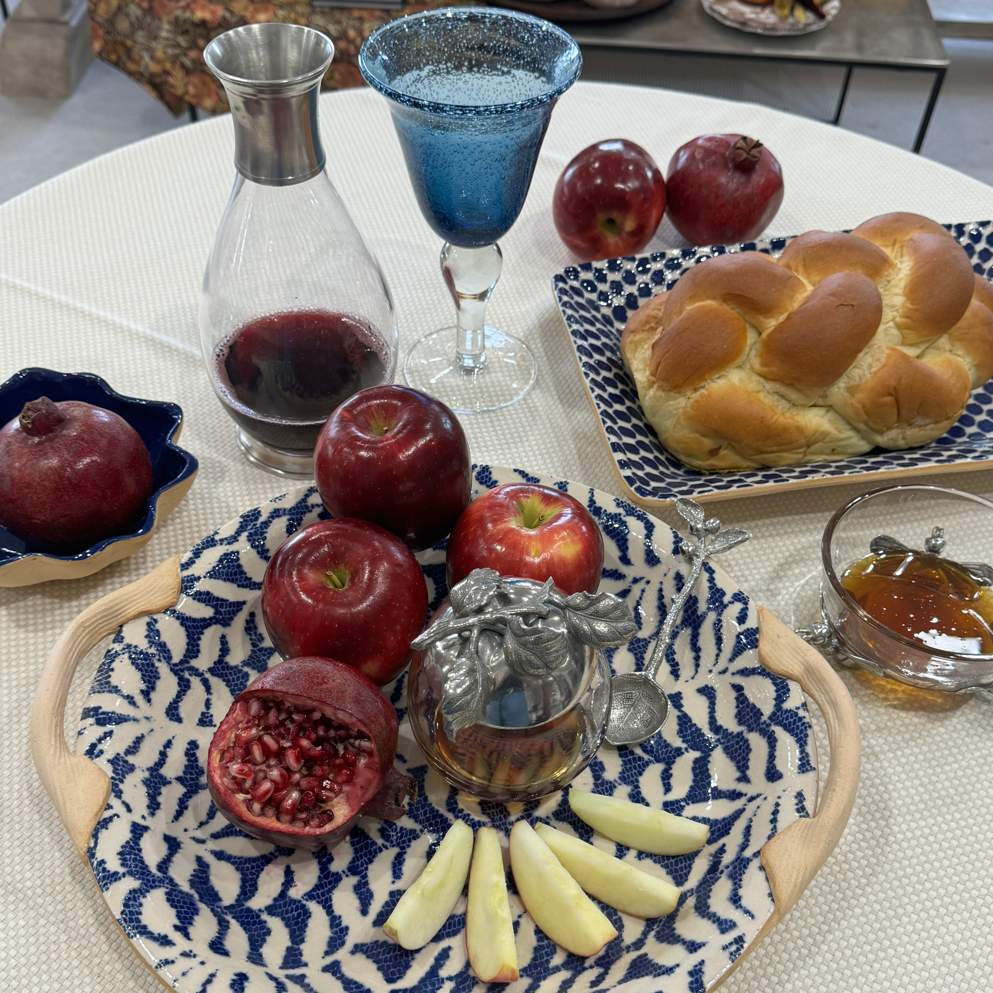 Tall Carafe with Collar